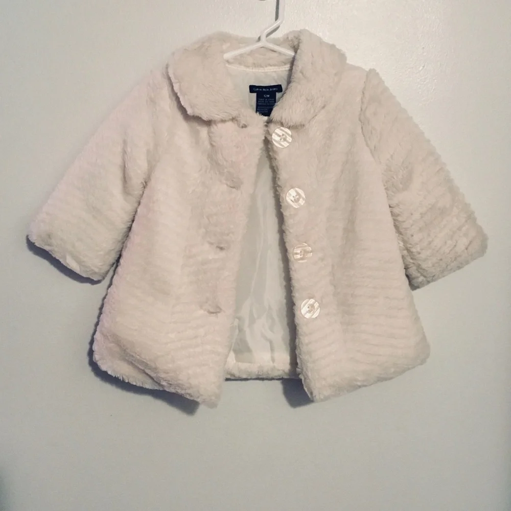 Calvin Klein🖤faux fur🖤 toddler’s jacket